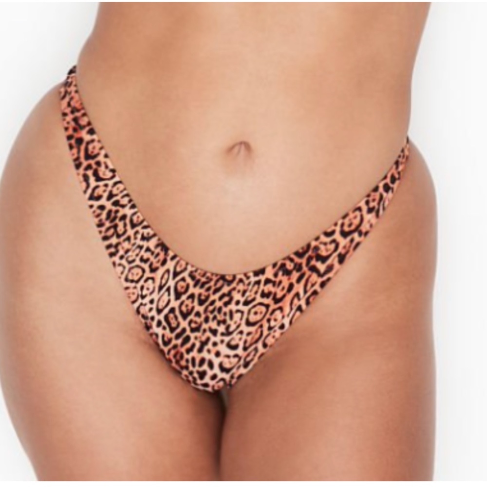 FIRM PRICE NWT Victoria's Secret Brazilian Bikini Swim Bottom